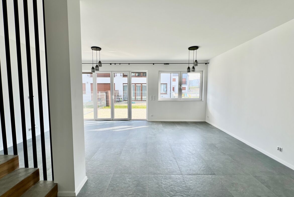NOWE komfortowe domy | wykończone pod klucz