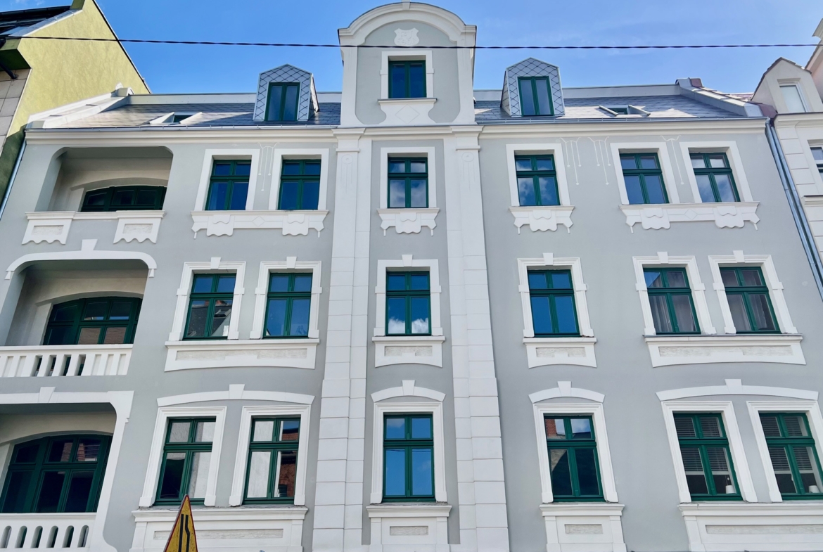 JEŻYCE – Żurawia | REWITALIZOWANA KAMIENICA | Standard Deweloperski