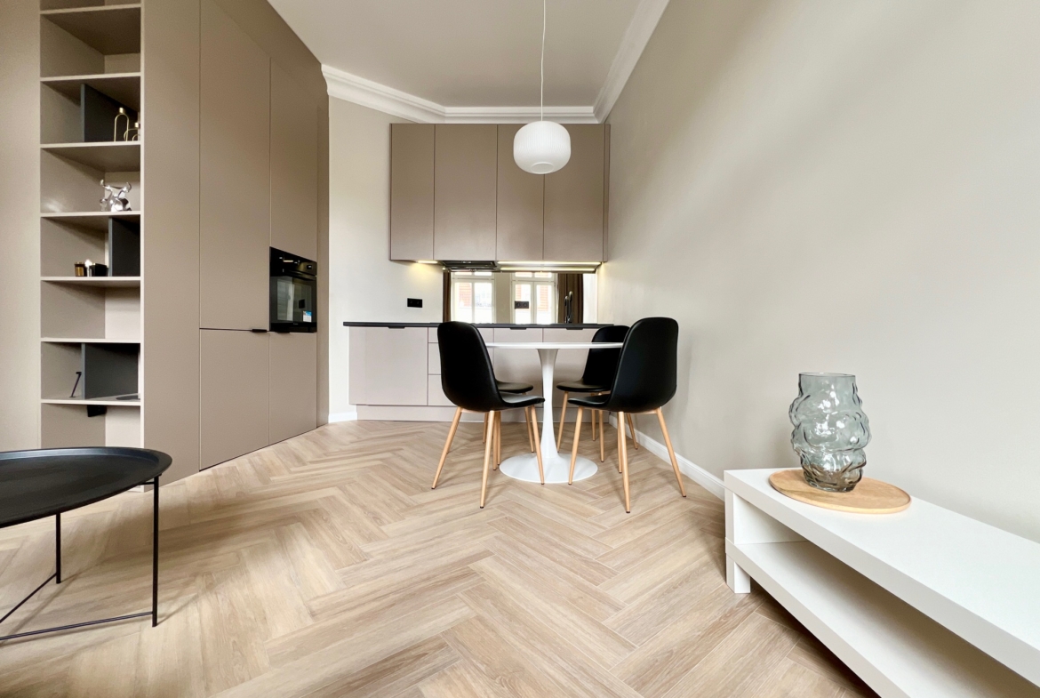 STYLOWY APARTAMENT PREMIUM | wysoki standard | rewitalizowana kamiencnia | WILDA