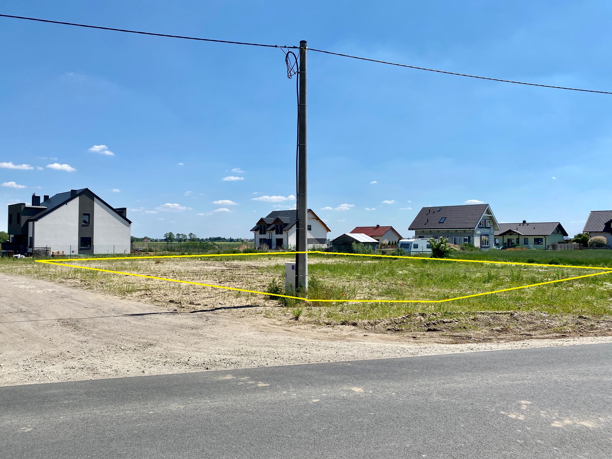 DJI_20220603_120740_0090